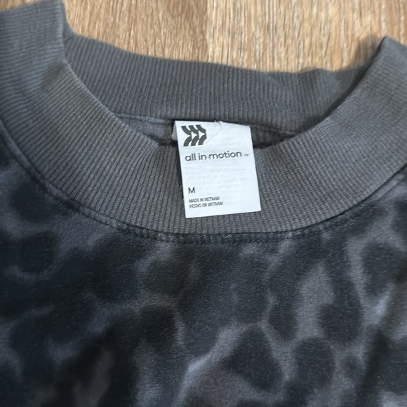 All in motion longsleeve top - Picture 3 of 4